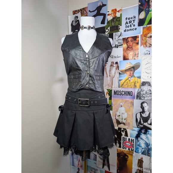 Vintage Edgy Leather Vest - Picture 1 of 7